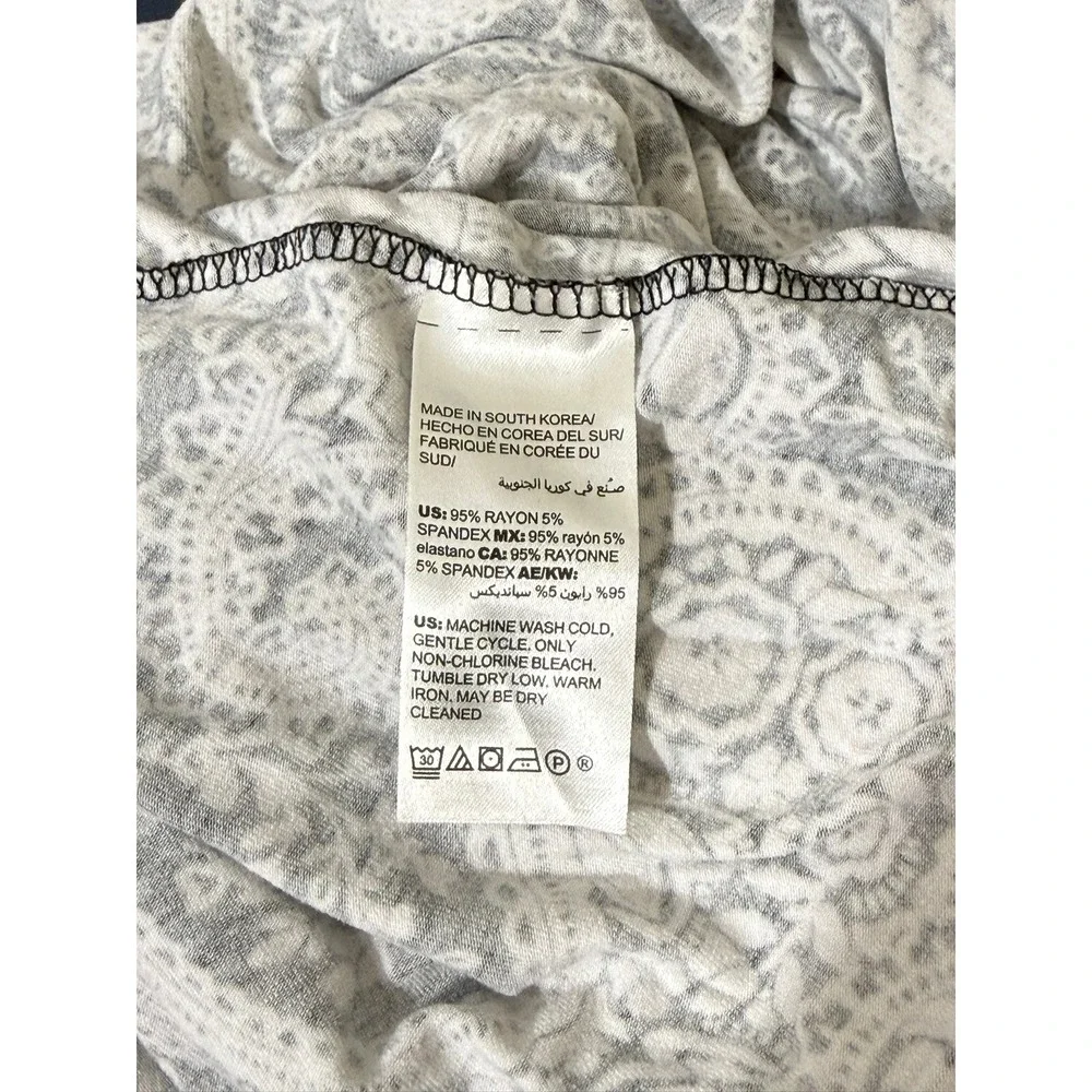 Chicos Black‎ White Paisley Print Asymmetrical Hem Midi Skirt Size 2 (12)
